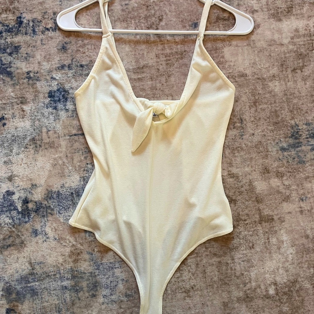 Women’s Lelis Collection White Body Suit, Size Small